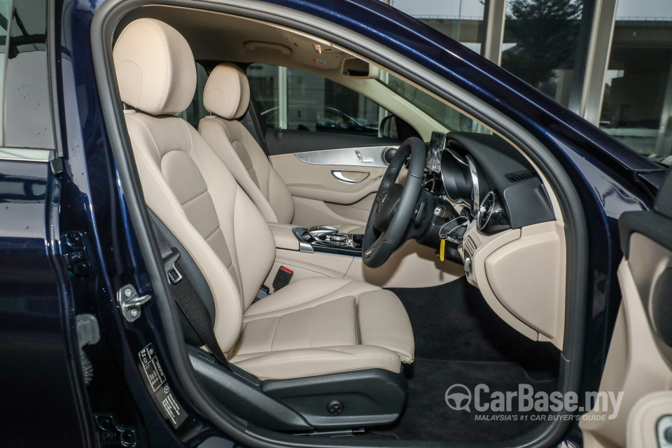 Mercedes-Benz C-Class W205 (2014) Interior