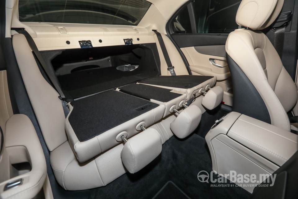 Mercedes-Benz C-Class W205 (2014) Interior