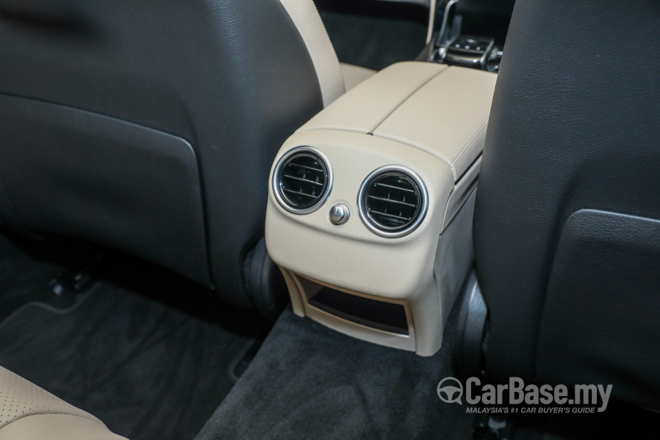Mercedes-Benz C-Class W205 (2014) Interior