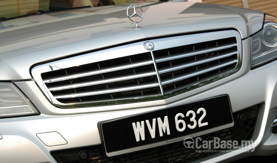 Mercedes-Benz C-Class W204 Facelift (2011) Exterior