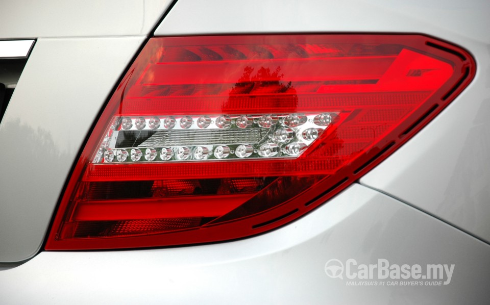 Mercedes-Benz C-Class W204 Facelift (2011) Exterior