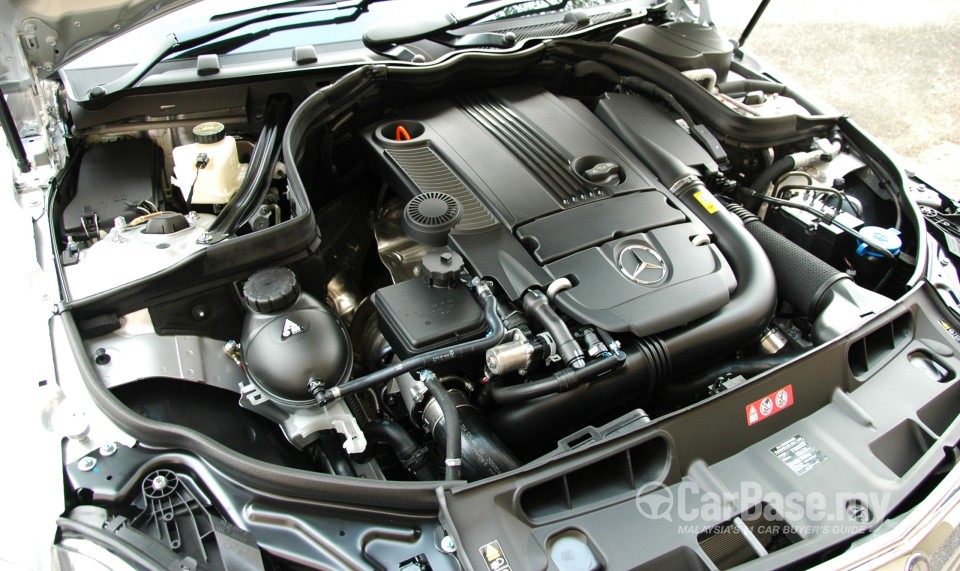 Mercedes-Benz C-Class W204 Facelift (2011) Exterior