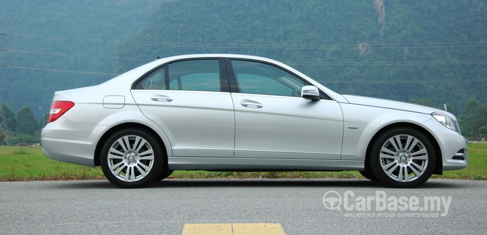 Mercedes-Benz C-Class W204 Facelift (2011) Exterior