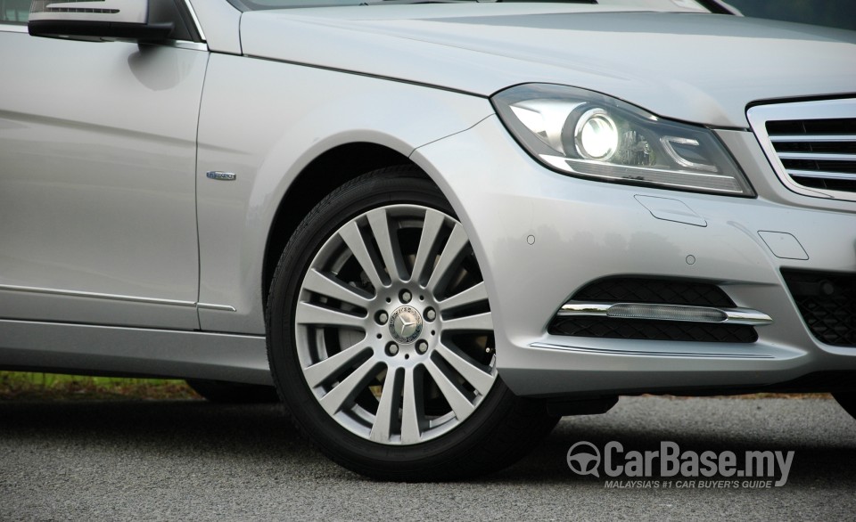 Mercedes-Benz C-Class W204 Facelift (2011) Exterior