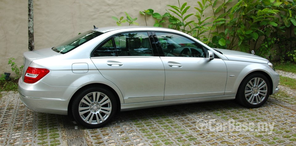 Mercedes-Benz C-Class W204 Facelift (2011) Exterior