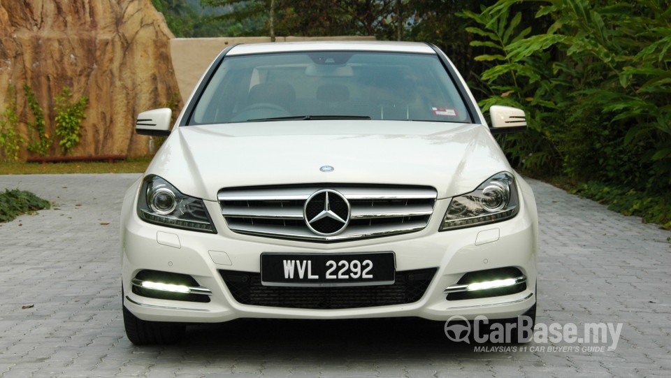 Mercedes-Benz C-Class W204 Facelift (2011) Exterior