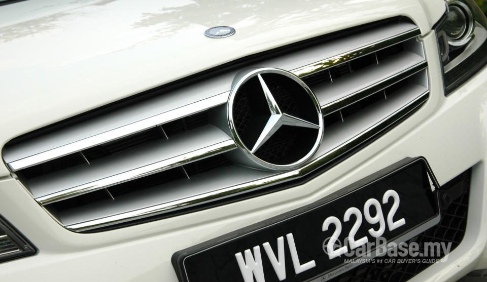 Mercedes-Benz C-Class W204 Facelift (2011) Exterior