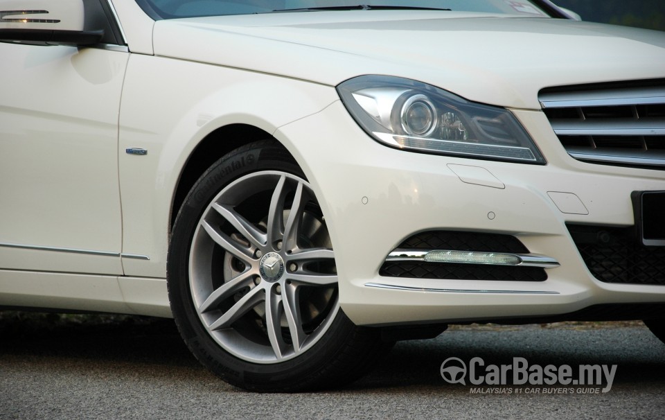 Mercedes-Benz C-Class W204 Facelift (2011) Exterior