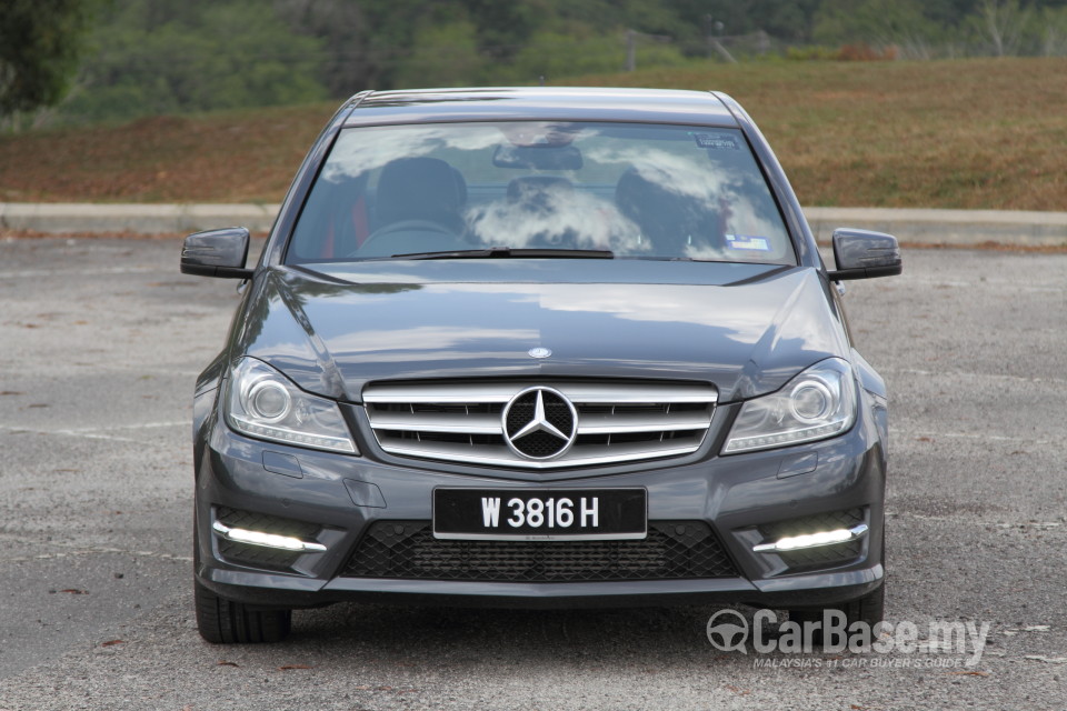 Mercedes-Benz C-Class W204 Facelift (2011) Exterior