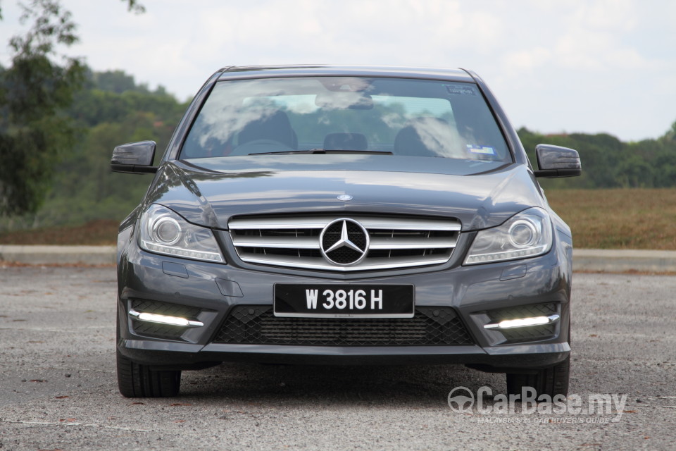 Mercedes-Benz C-Class W204 Facelift (2011) Exterior