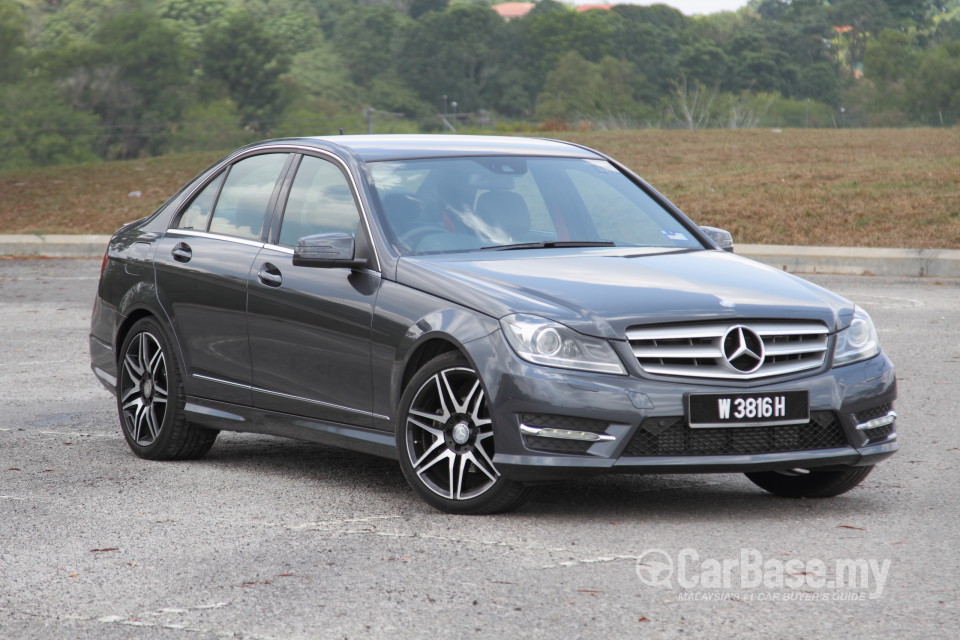 Mercedes-Benz C-Class W204 Facelift (2011) Exterior