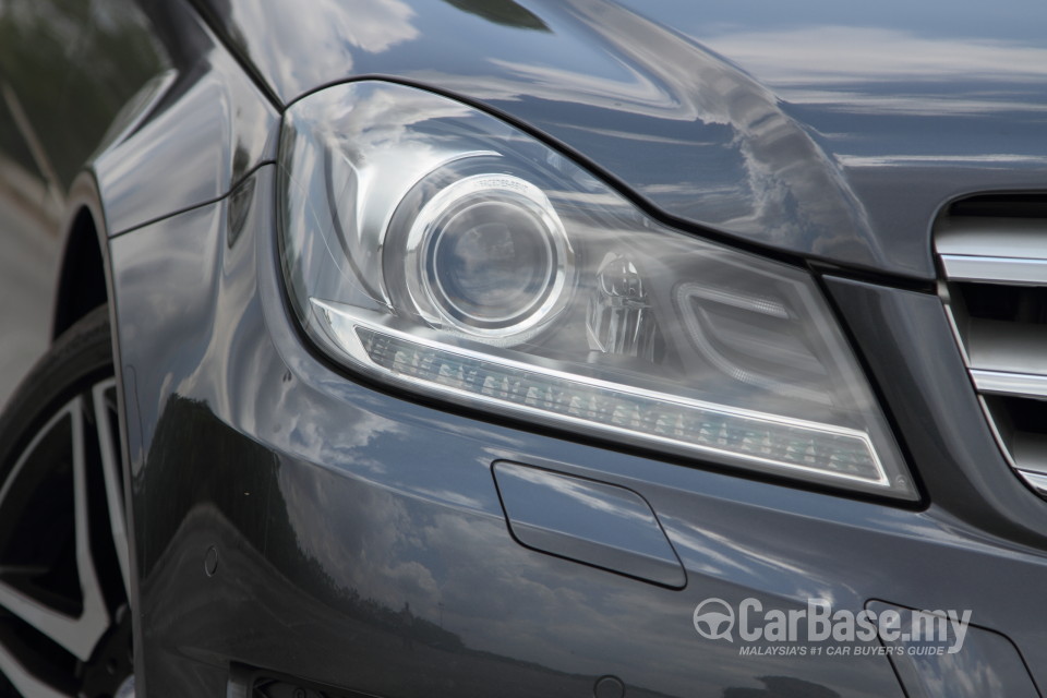 Mercedes-Benz C-Class W204 Facelift (2011) Exterior