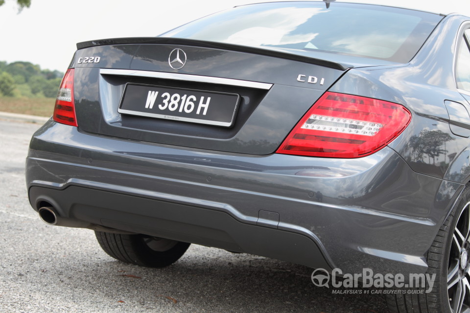 Mercedes-Benz C-Class W204 Facelift (2011) Exterior