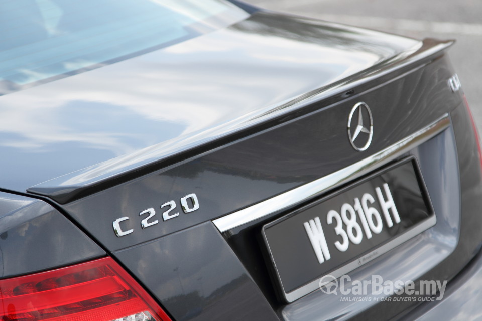 Mercedes-Benz C-Class W204 Facelift (2011) Exterior