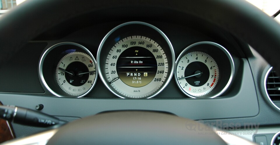 Mercedes-Benz SLC R172 Facelift (2016) Interior