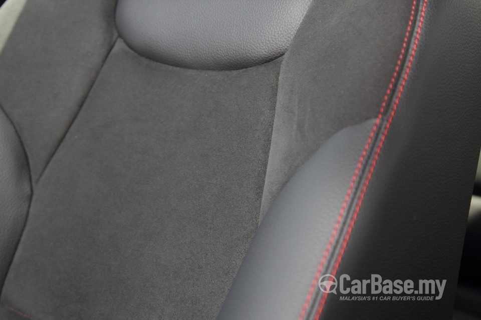 Mercedes-Benz C-Class W204 Facelift (2011) Interior