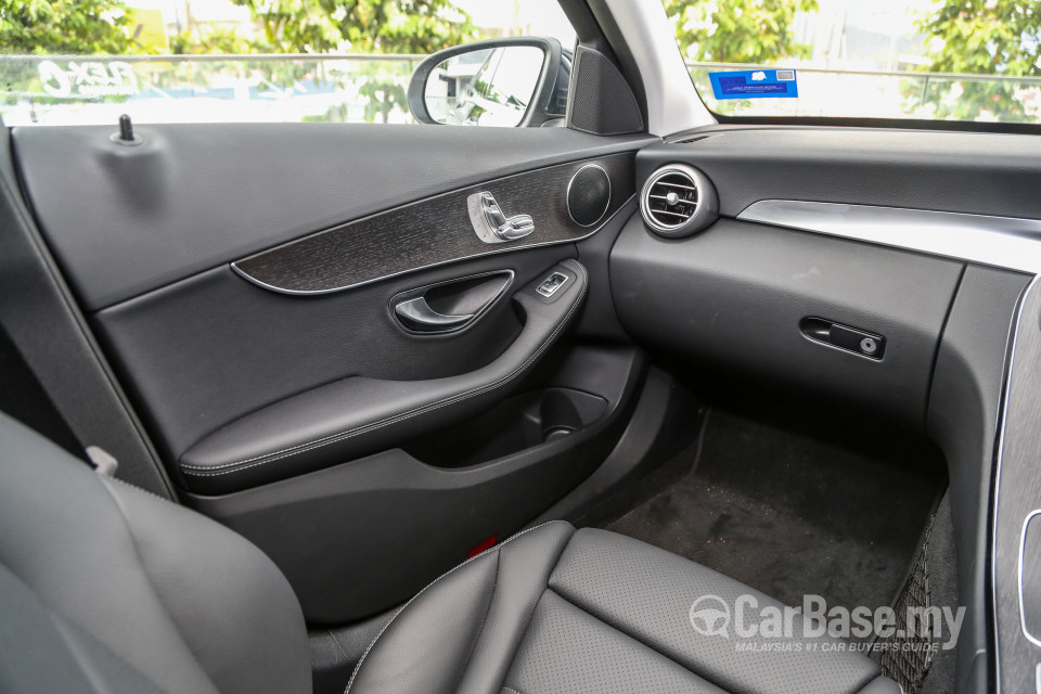 Mercedes-Benz C-Class W205 Facelift (2018) Interior
