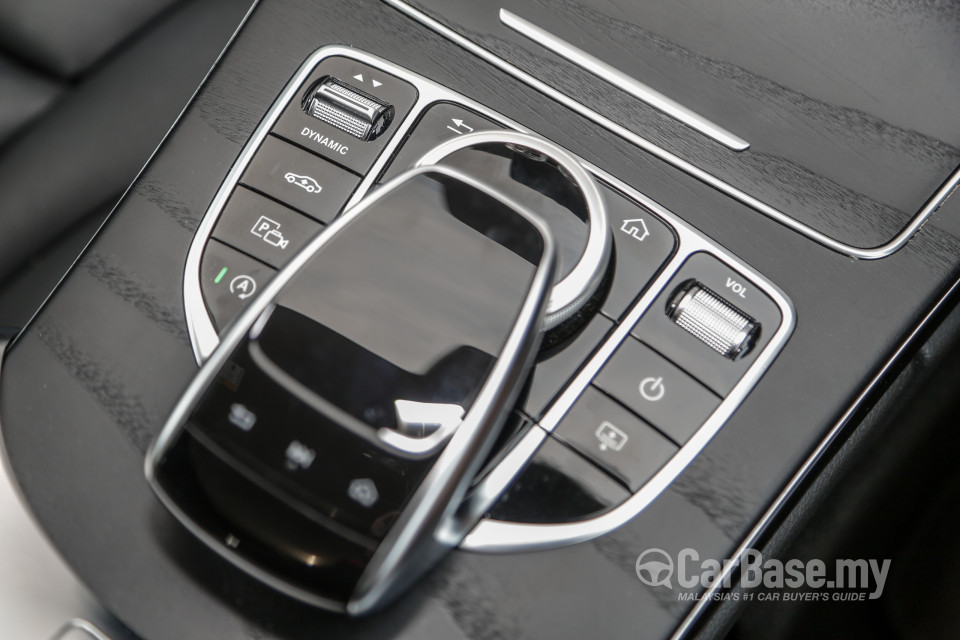 Mercedes-Benz C-Class W205 Facelift (2018) Interior