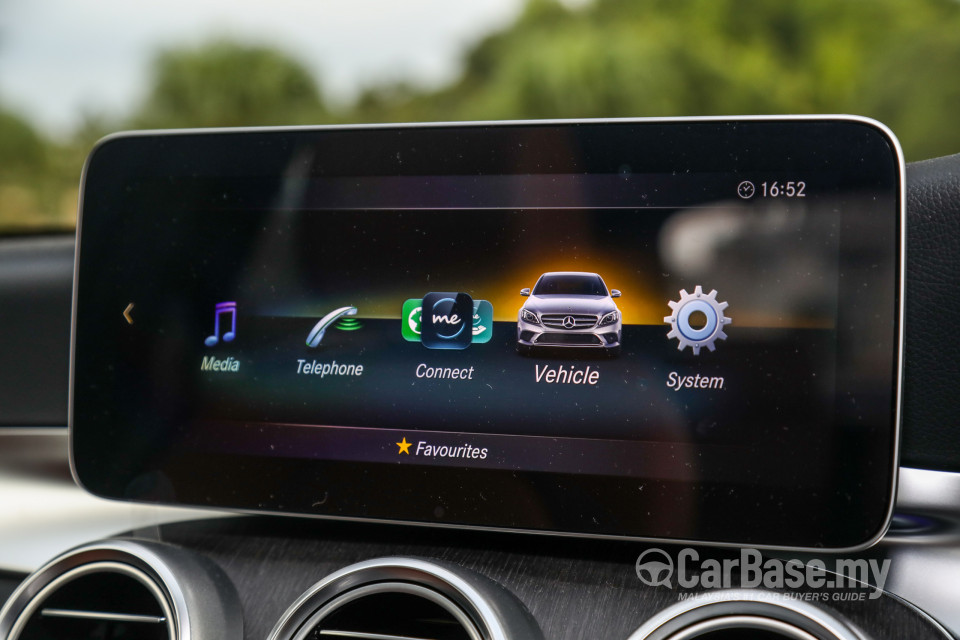 Mercedes-Benz C-Class W205 Facelift (2018) Interior