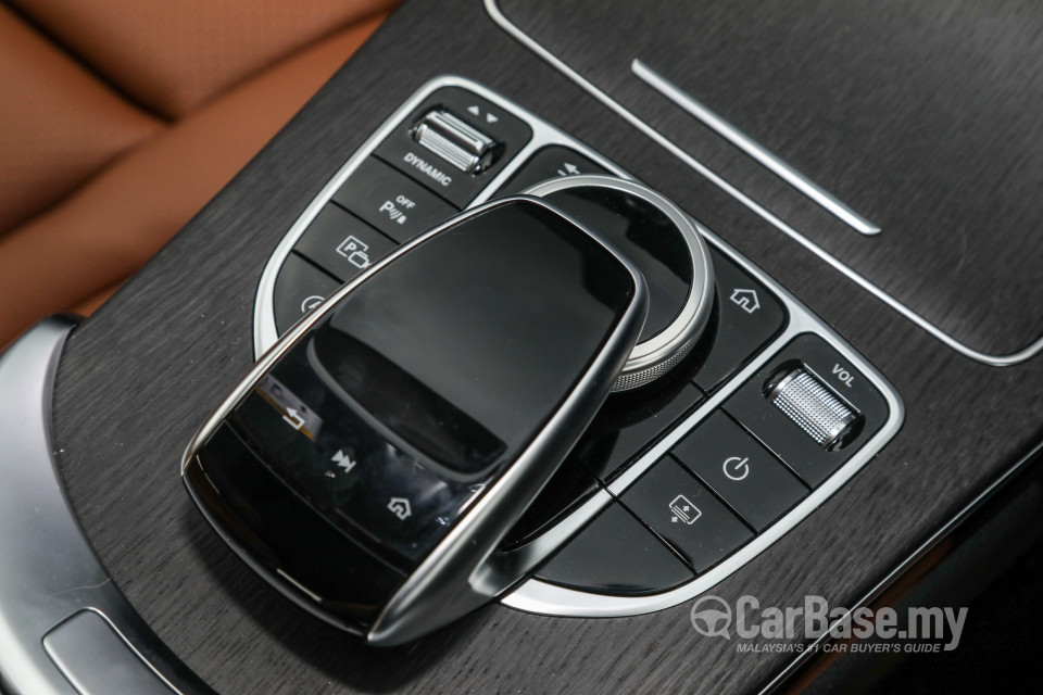 Mercedes-Benz C-Class W205 Facelift (2018) Interior