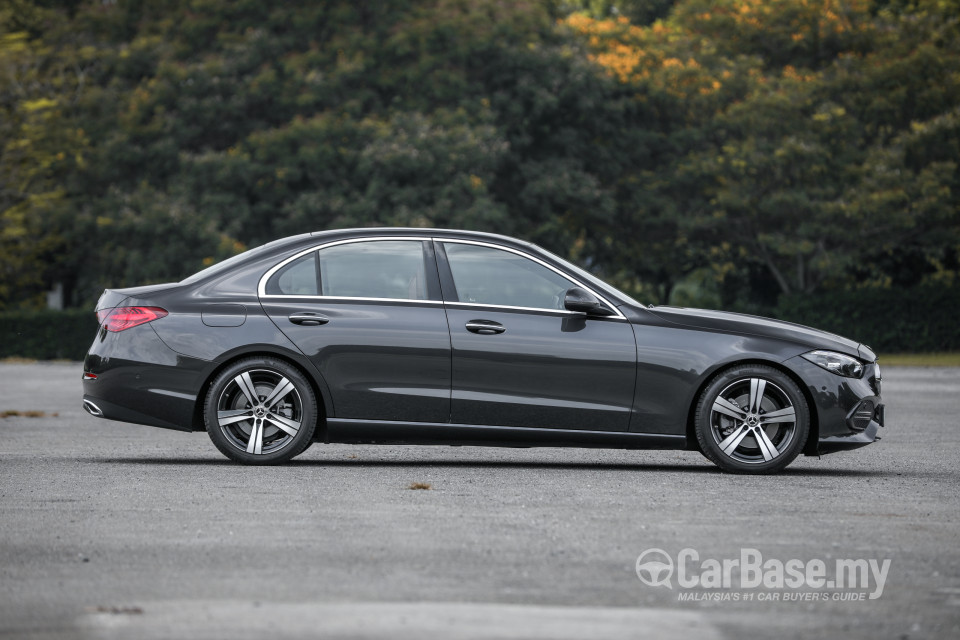 Mercedes-Benz C-Class W206 (2022) Exterior