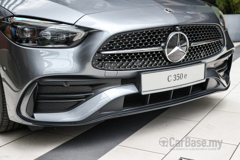 Mercedes-Benz C-Class W206 (2022) Exterior