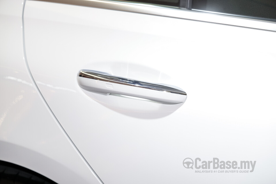 Mercedes-Benz C-Class W206 (2022) Exterior