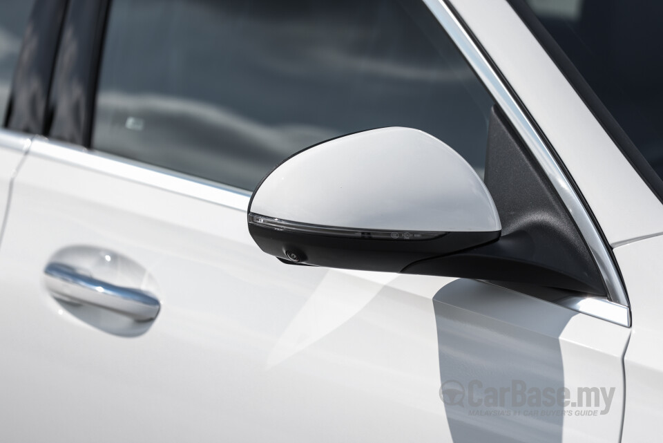 Mercedes-Benz C-Class W206 (2022) Exterior