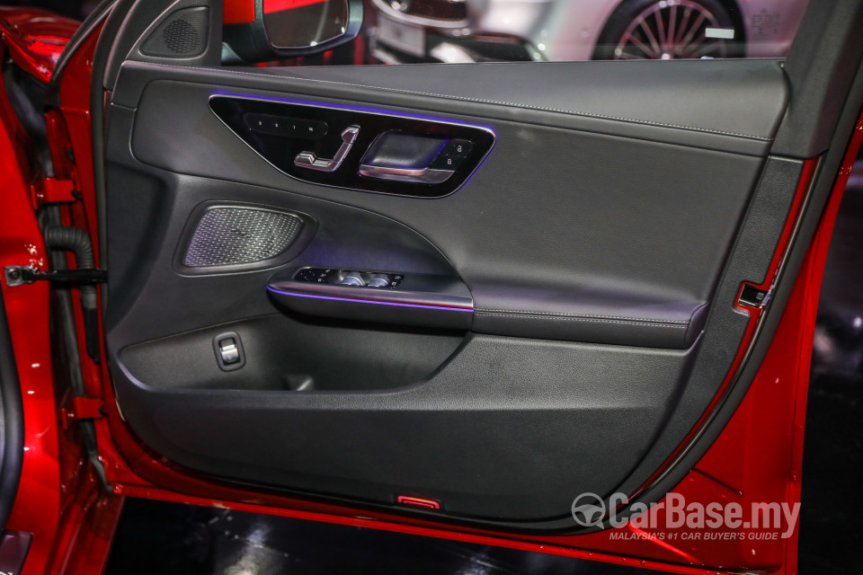 Mercedes-Benz C-Class W206 (2022) Interior