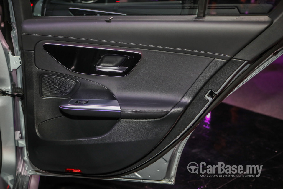 Mercedes-Benz C-Class W206 (2022) Interior