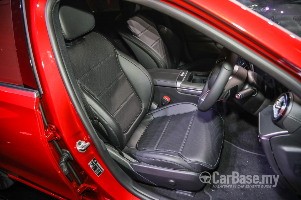 Mercedes-Benz C-Class W206 (2022) Interior