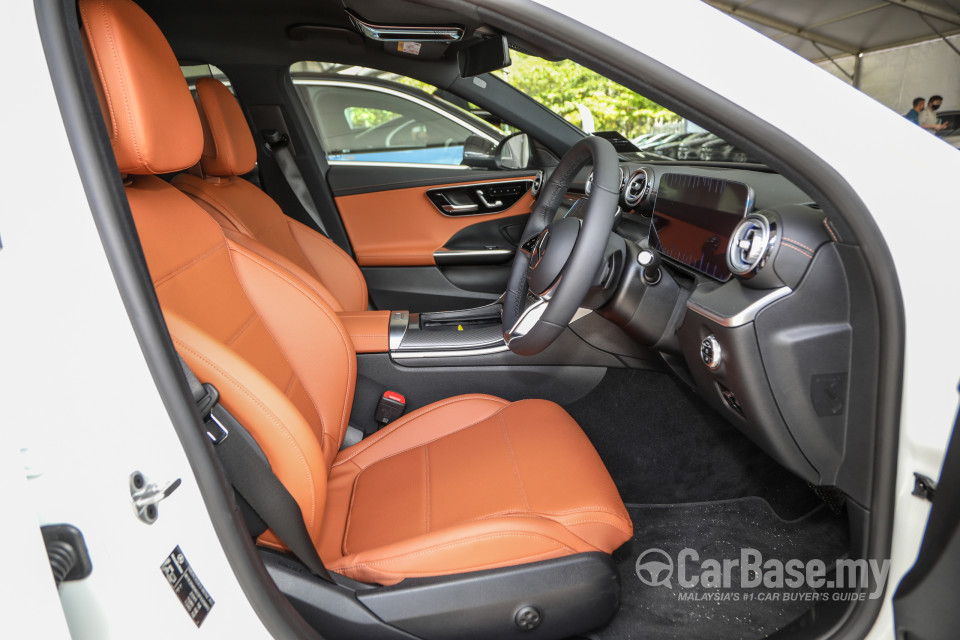 Mercedes-Benz C-Class W206 (2022) Interior
