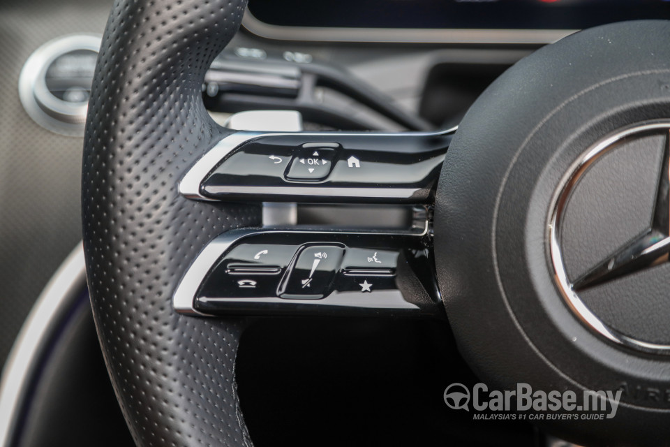Mercedes-Benz C-Class W206 (2022) Interior