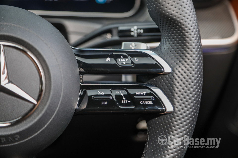 Mercedes-Benz C-Class W206 (2022) Interior