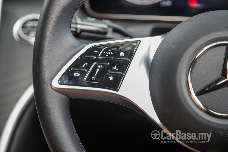 Mercedes-Benz C-Class W206 (2022) Interior