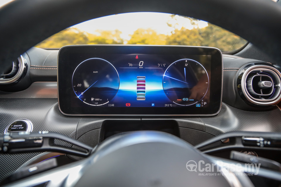 Mercedes-Benz C-Class W206 (2022) Interior