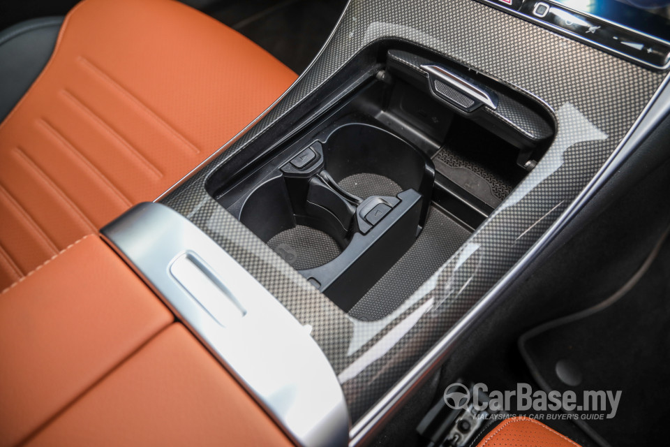Mercedes-Benz C-Class W206 (2022) Interior
