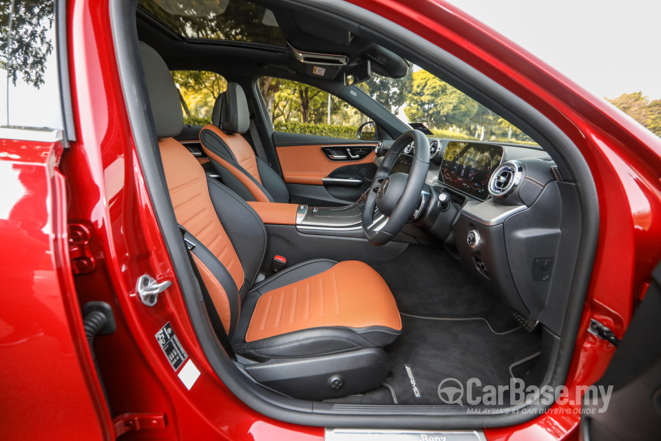 Mercedes-Benz C-Class W206 (2022) Interior