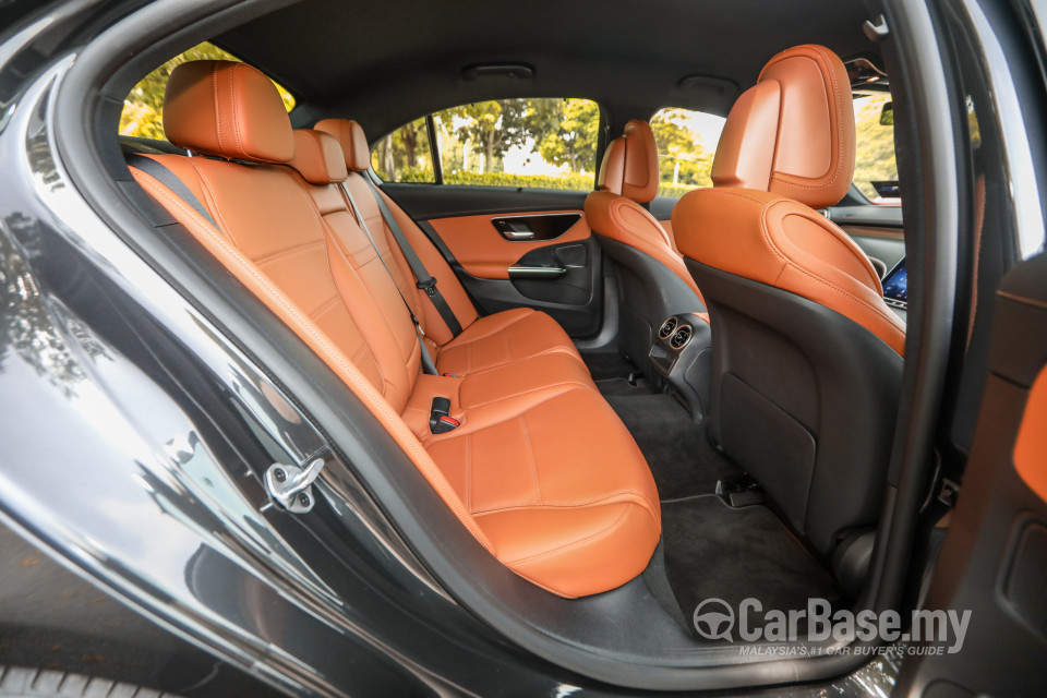 Mercedes-Benz C-Class W206 (2022) Interior