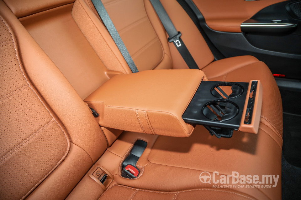Mercedes-Benz C-Class W206 (2022) Interior