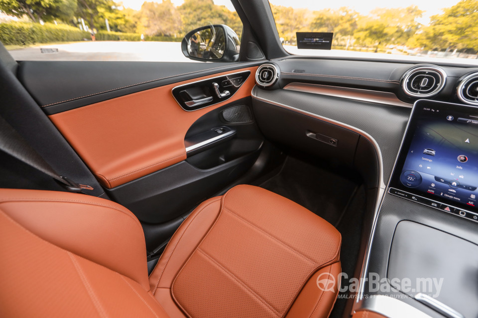 Mercedes-Benz C-Class W206 (2022) Interior