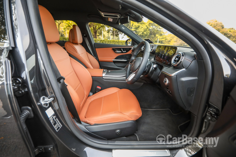 Mercedes-Benz C-Class W206 (2022) Interior