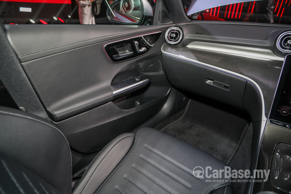 Mercedes-Benz C-Class W206 (2022) Interior