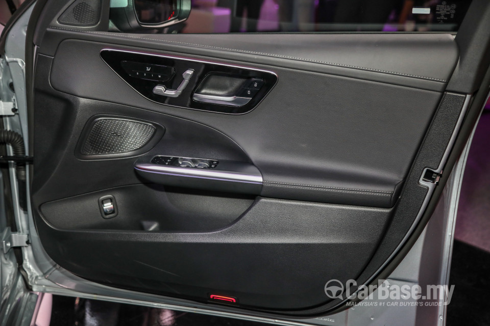 Mercedes-Benz C-Class W206 (2022) Interior