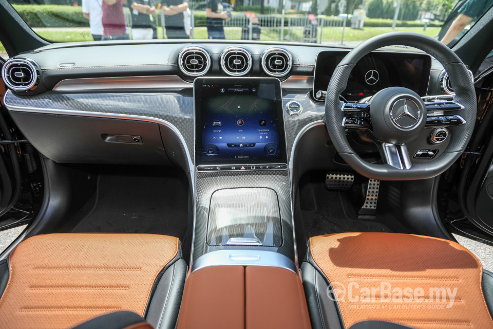 Mercedes-Benz C-Class W206 (2022) Interior