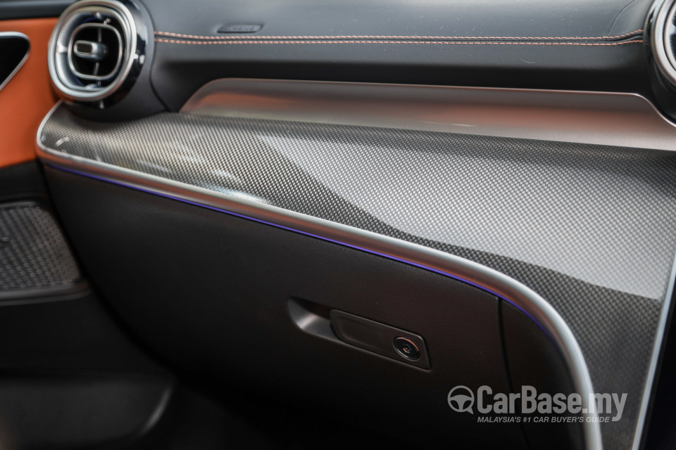 Mercedes-Benz C-Class W206 (2022) Interior