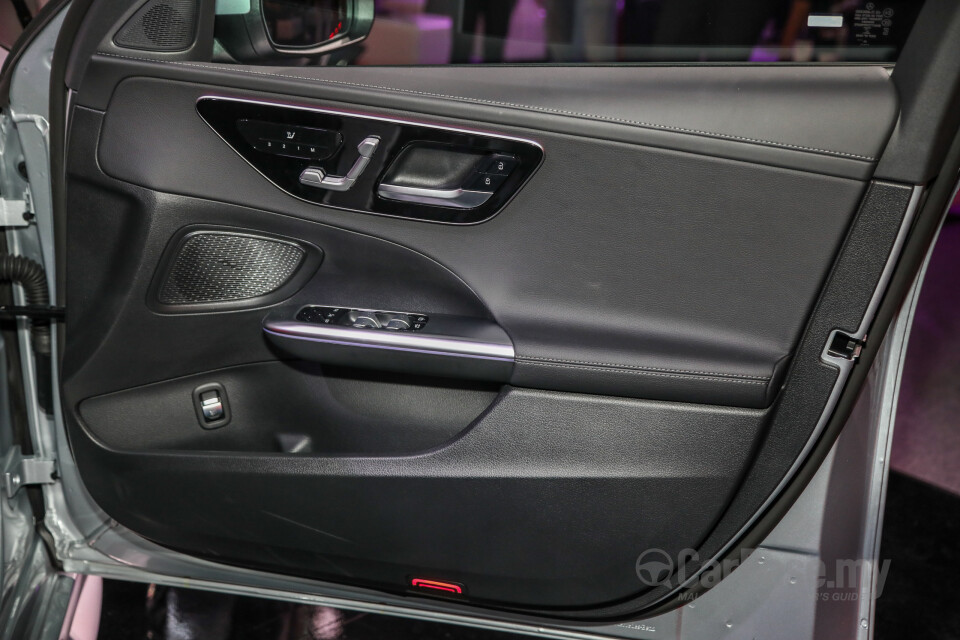 Mercedes-Benz C-Class W206 (2022) Interior