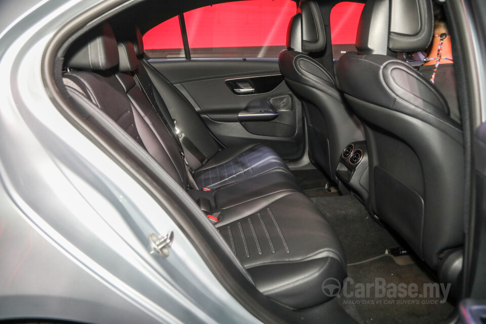 Mercedes-Benz C-Class W206 (2022) Interior