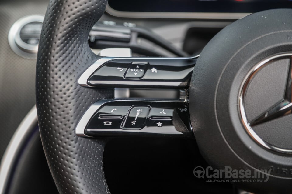 Mercedes-Benz C-Class W206 (2022) Interior