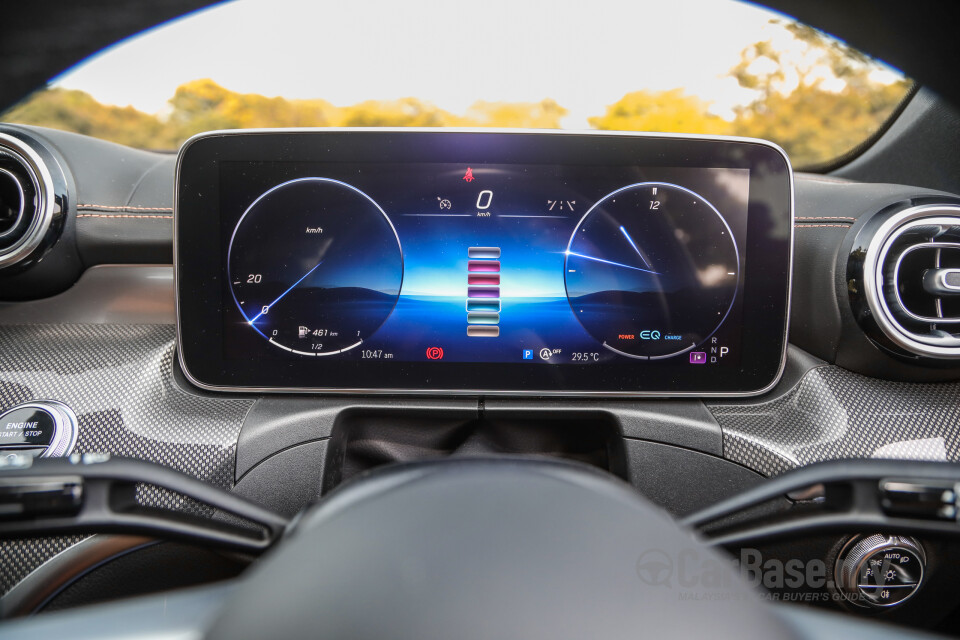 Mercedes-Benz C-Class W206 (2022) Interior